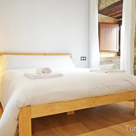 Llerandi 2b - Totalmente Reformado Y Con Balcón Al Corazón De San Vicente De La Barquera