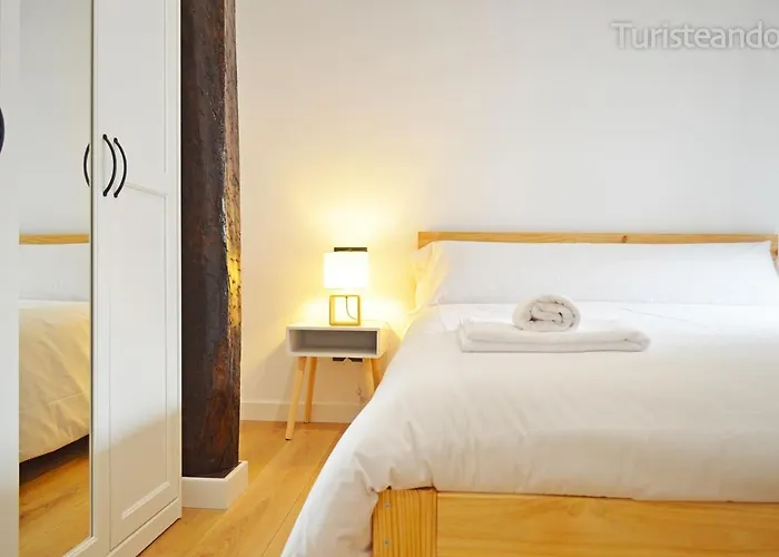 Apartament Llerandi 2b - Totalmente Reformado Y Con Balcon Al Corazon De *